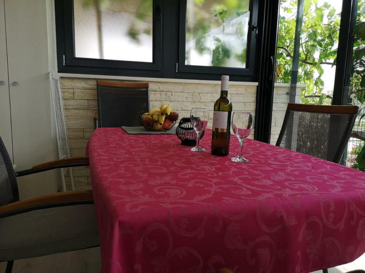 로고즈니차 Natalija 아파트 외부 사진